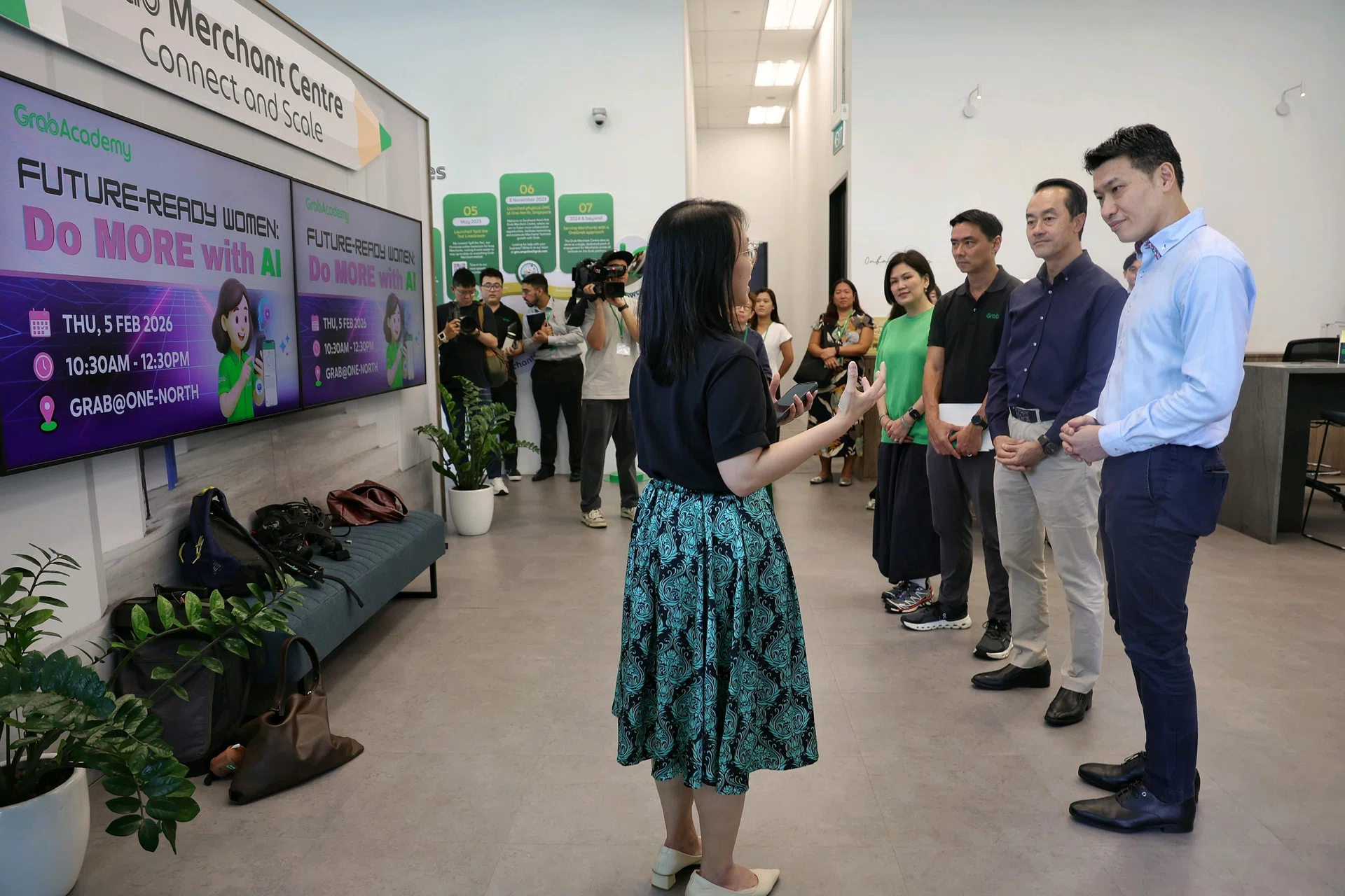 Grab to equip 10,000 drivers, merchants with AI skills by 2028
